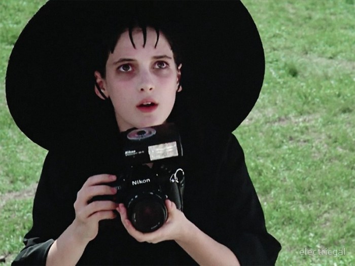 Lydia deetz costume diy